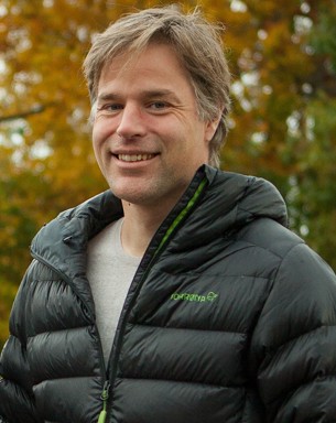 Porträttfoto av Niklas Björklund
