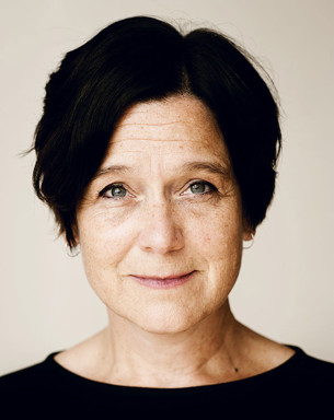 Portrait photo of Caroline Dahl