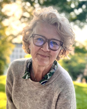 Porträttfoto av Anna Lind Lewin