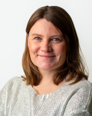Portrait photo of Anna Berlin